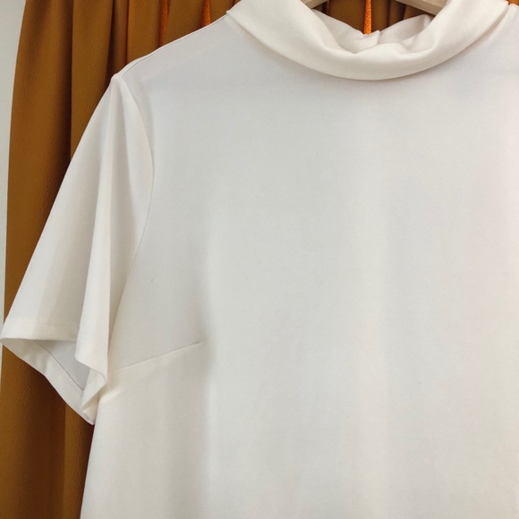 H&M blouse - Picture 3 of 5